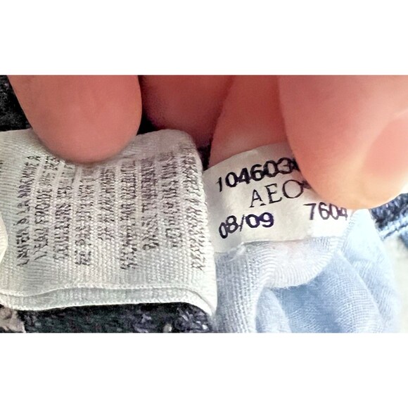 American Eagle Artist Blue Jeans Womens Size 8 Denim Flare Leg Distressed Preppy - Picture 14 of 16